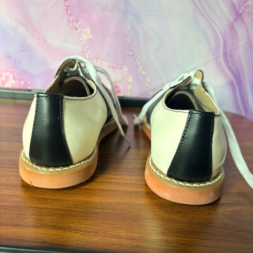 Kesco 4667 Girls 3.5 EE Classic Leather White Black Oxford Saddle Shoes NIB FLAW - Picture 7 of 13